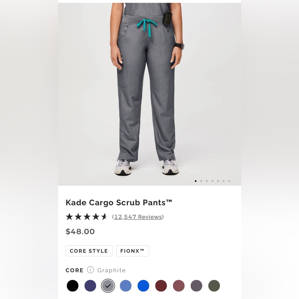 Figs Women’s Graphite Kade Cargo Scrub Pants